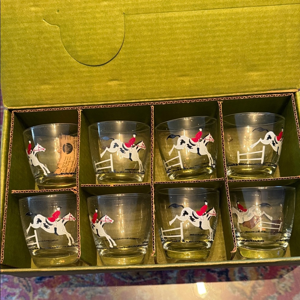 Libbey Holiday Equestrian Glass Set with Red Accents
